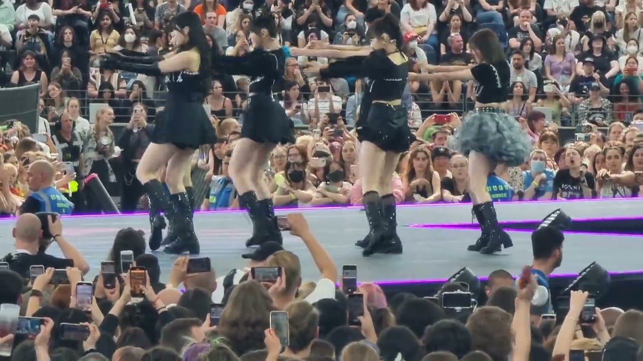 Kpop.Flex in Frankfurt 2022 Day 2- IVE 