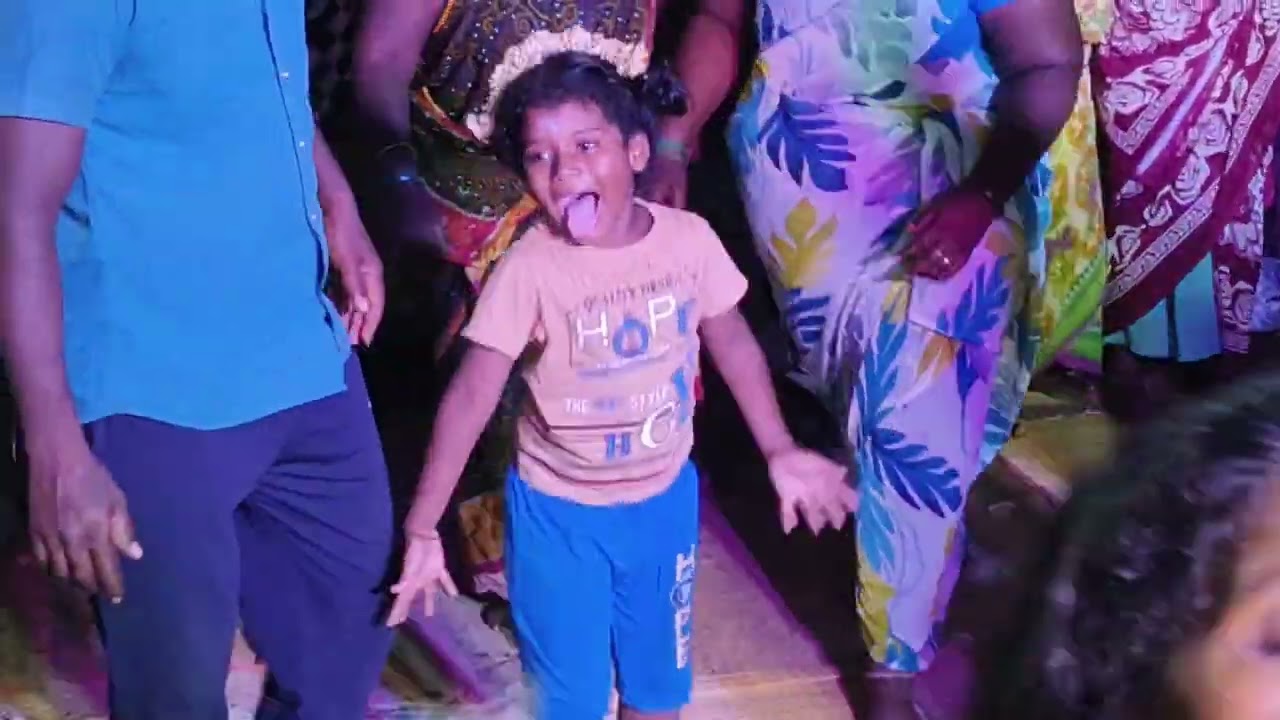 😱😱 5 வயது சிறுமி சாமியாடும் காட்சி 😱😱 | #கஸ்தூரிஅம்மன் அழைப்பு பம்பைசெந்தில் பூசாரிப்பாட்டு