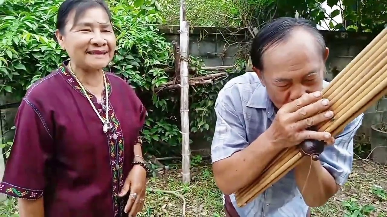 รวมกลอนลำชุดพิเศษ (แข่บักเฮ้า) จากแม่สังเวียนครับ