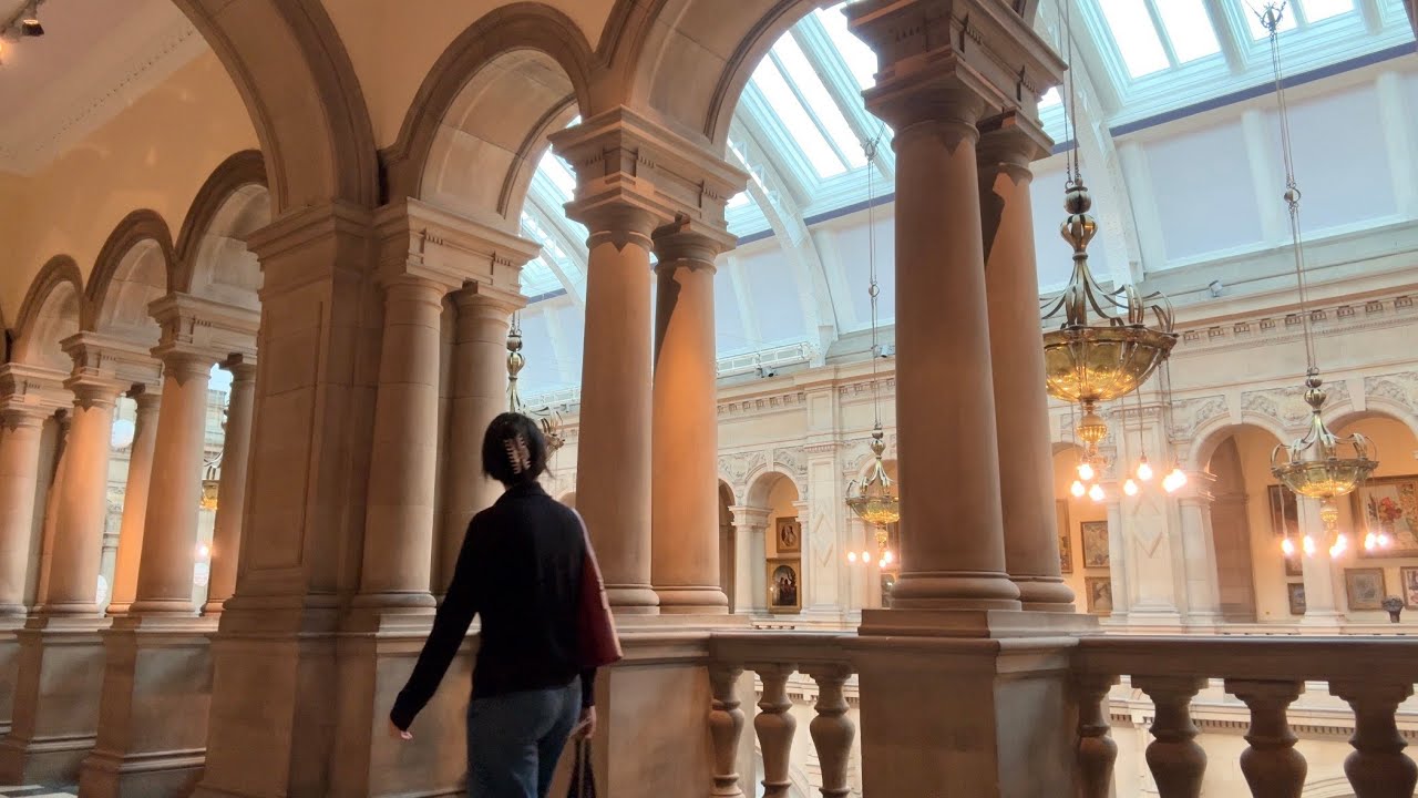 exploring scotland's kelvingrove art museum