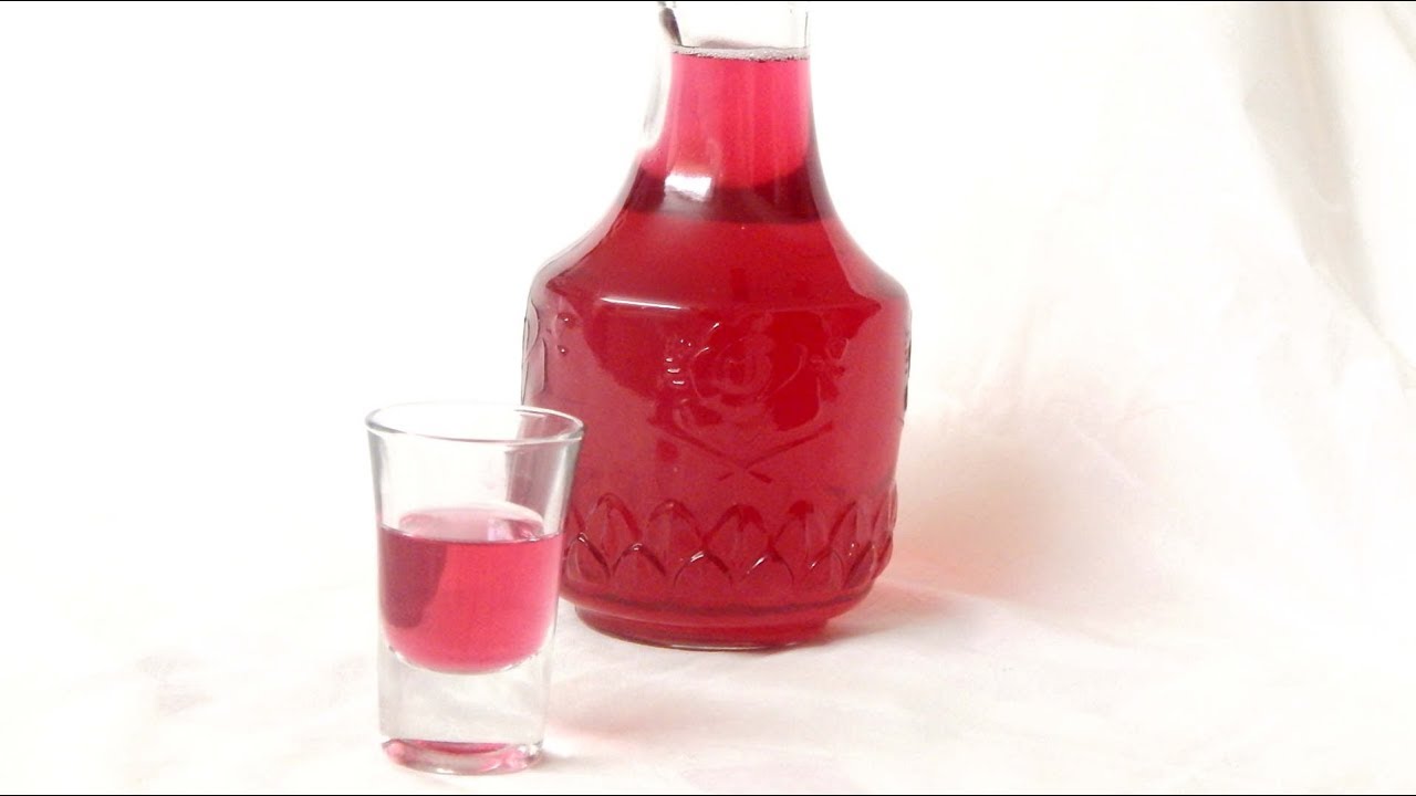 LIQUORE AL MELOGRANO FATTO IN CASA