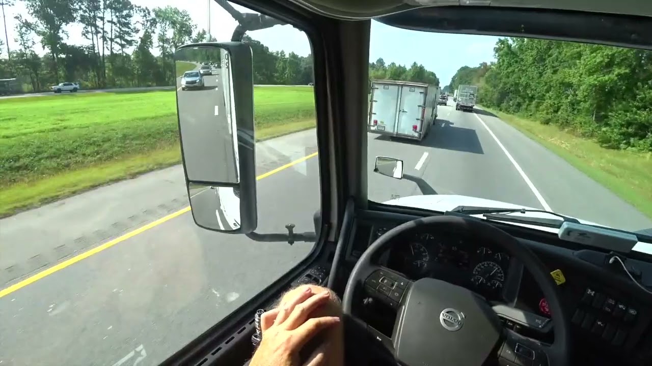 2020 Volvo VNL 860 | Philadelphia Military Bridge