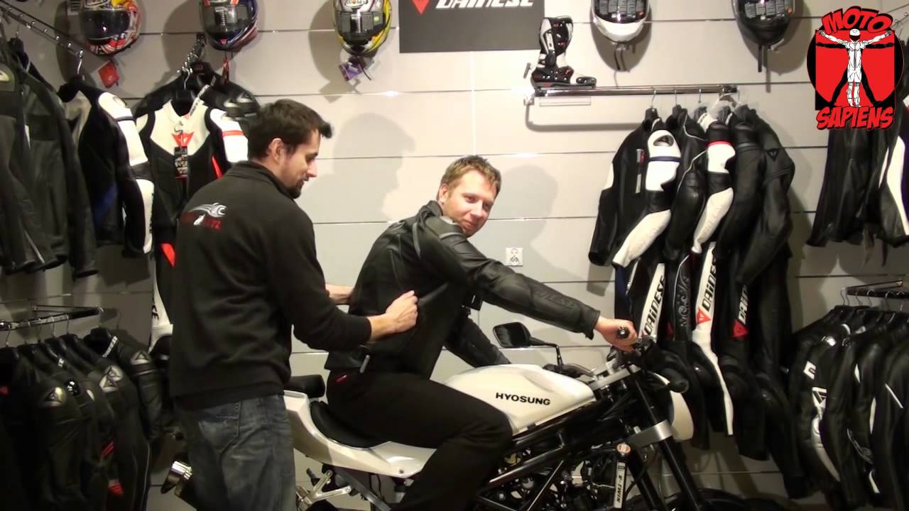 Jak dobrze dopasować motocyklową kurtkę skórzaną - Motosapiens.pl