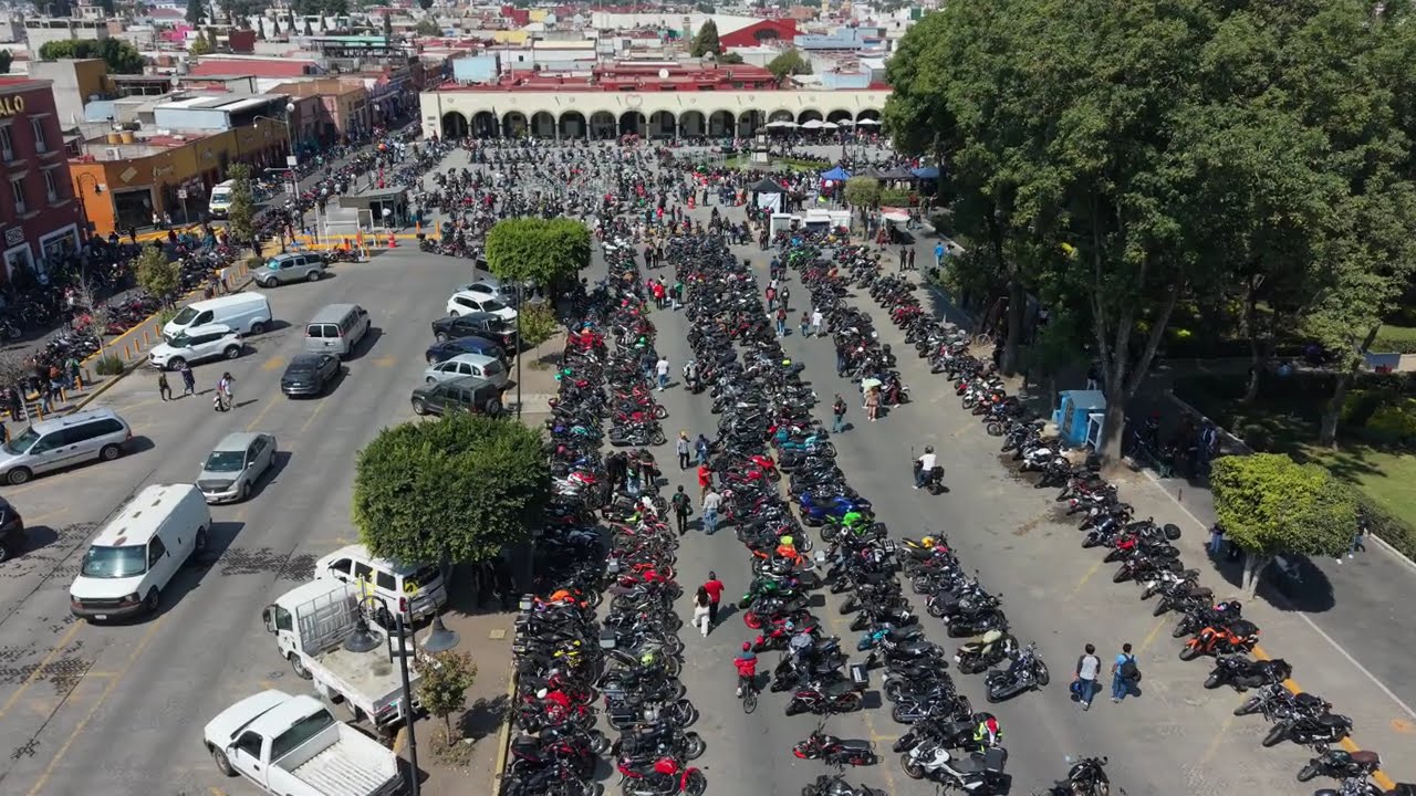 Rodada en Cholula vista desde los aires mini 5 pro 