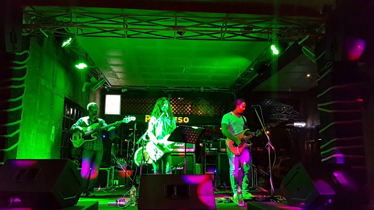 Jomsomai bazarma-Nepathya cover by Mysterious Groovers Band
