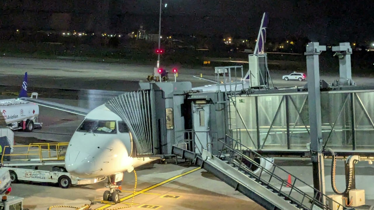 03/11/2025 LOT Polish Airlines 3816 Inflight Announcement: Gdańsk - Warszawa LOTポーランド航空 3816便 アナウンス