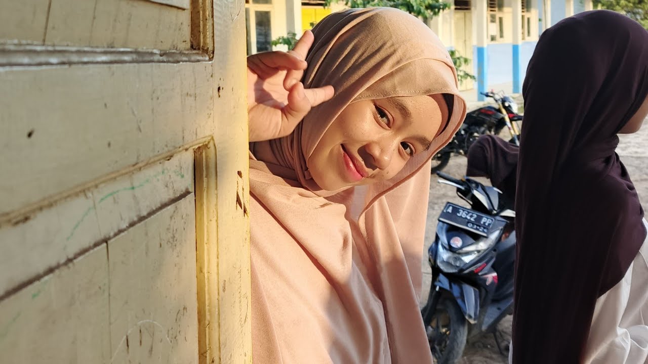 Naskah Monolog, Mata kuliah Kebahasaan Dengan ibu Maya Kuswati M.Pd