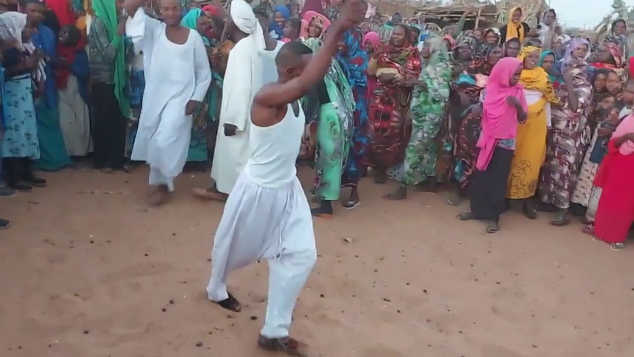 تراث حمر
