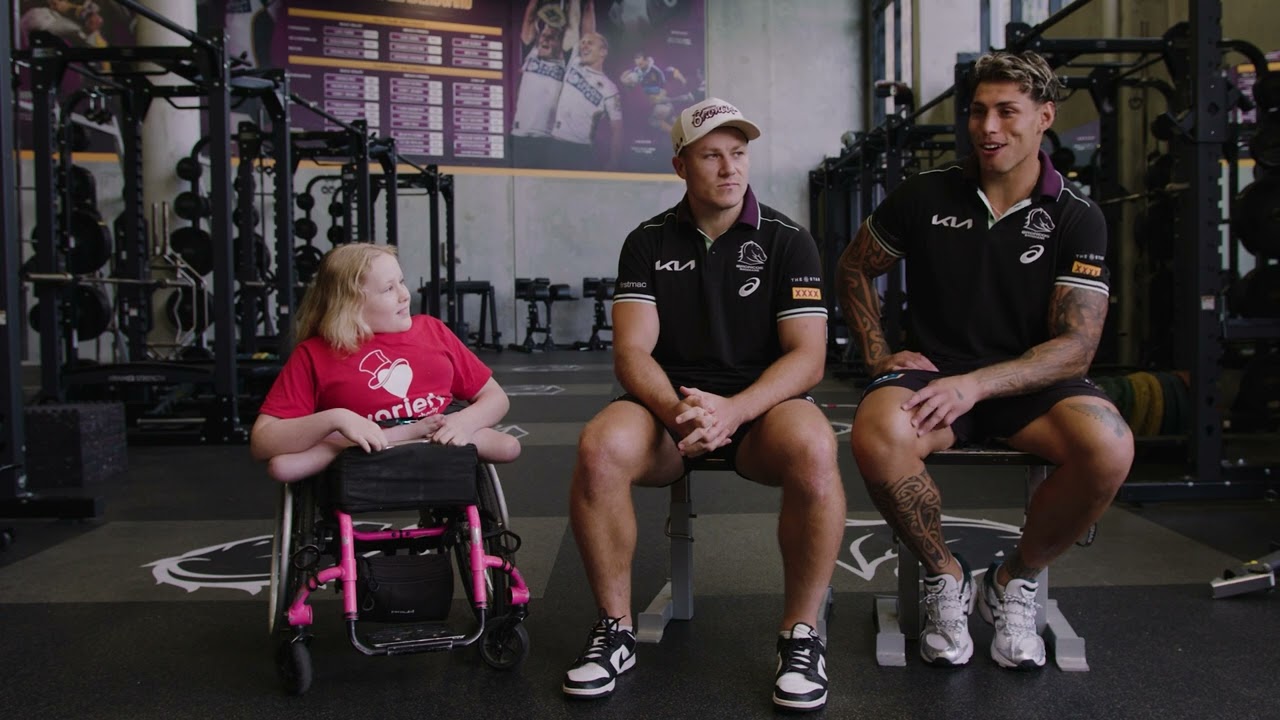 Lilly-Grace interviews the Broncos
