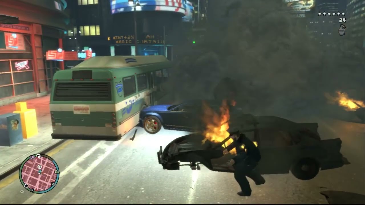 Niko Explodes Police Cars in a Street Battle | GTA IV Chaos
