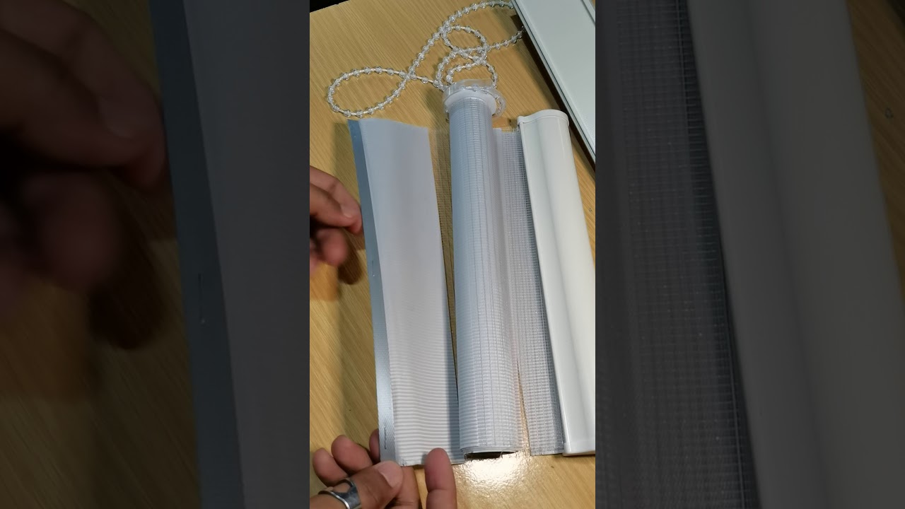 Disassembly and assembly of Korean window blinds.