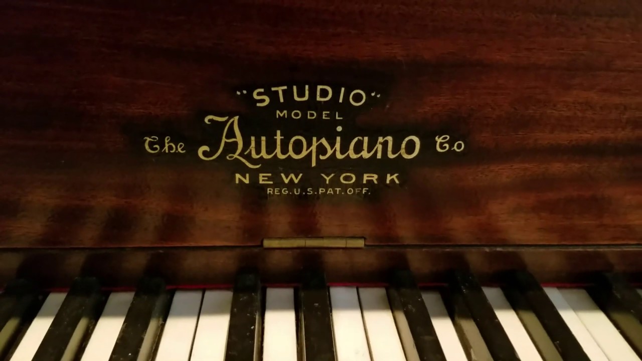 1919 Autopiano Studio Model