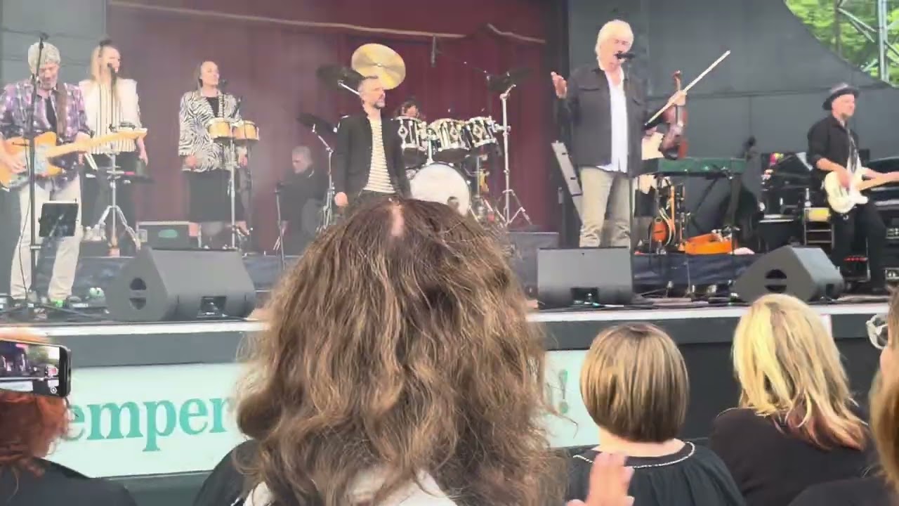 lars liodt koncert ￼på bakken 😊