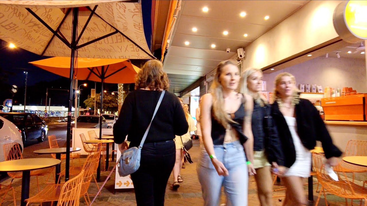 Unveiling Burleigh Heads: Magical Evening Walking Tour