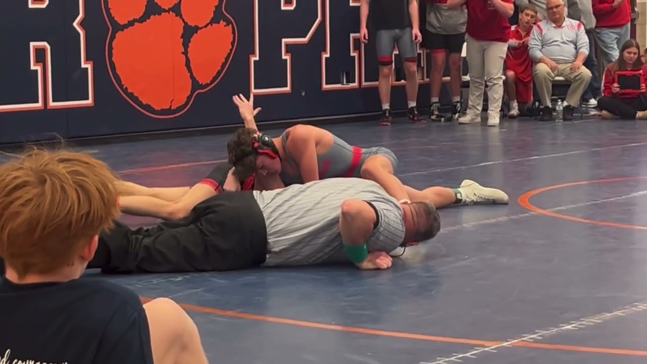 Bellevue Redmen HS battling at the Galion Tiger HS tournament. 