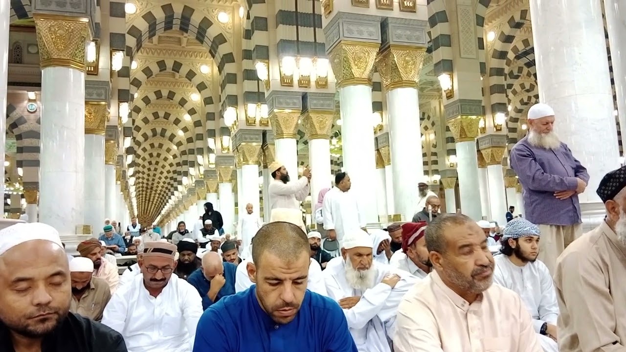 SUASANA AZAN SUBUH DI MASJID NABAWI PADA 4 DESEMBER 2022
