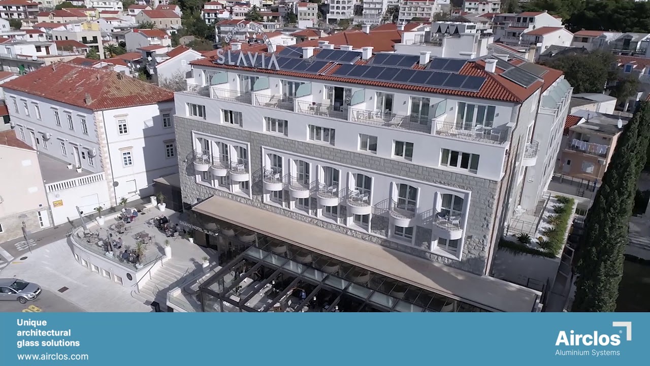 AIRCLOS & Izodal, Grand Hotel Slavia - Retractable Roof / Techos Móviles / Toitures Coulissantes