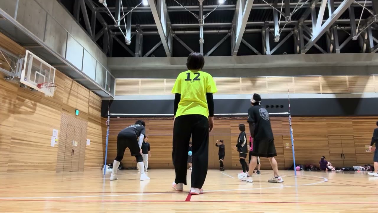 ２０２５年２月４日（水）合同練習風景⑤『ＶｉｔａＲｏｓａ（ヴィータローザ）』🏐ソフトバレー【大阪ソフトバレー】メンバー募集中！『スポーツやろうよ』