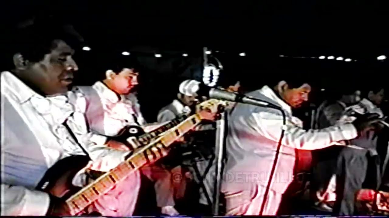 🔊EL GRUPO CELESTE / BRILLRA / canta oscar hidalgo / EN FLORENCIA DE MORA  TRUJILLO 1994🔊