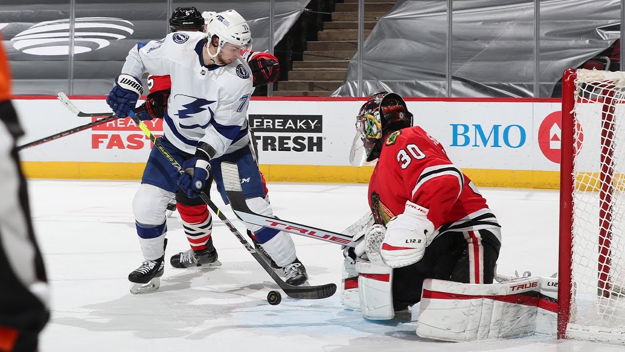 Lightning and Blackhawks trade glorious chances in furious 3 on 3 OT