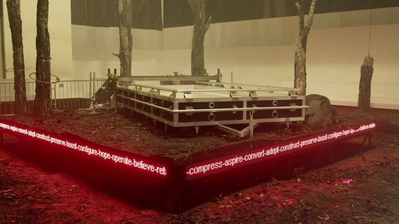 Im Bühnenbild von Parsifal
