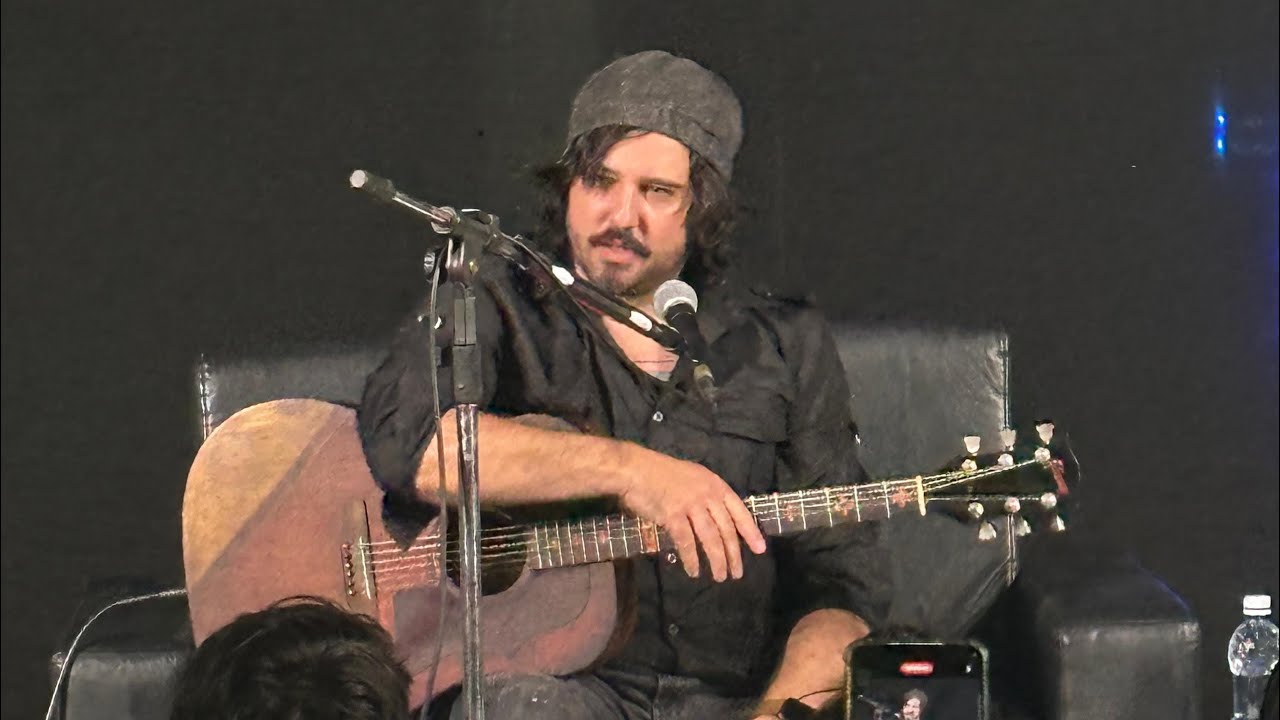 Guilherme de Sá canta O Sol da Meia Noite