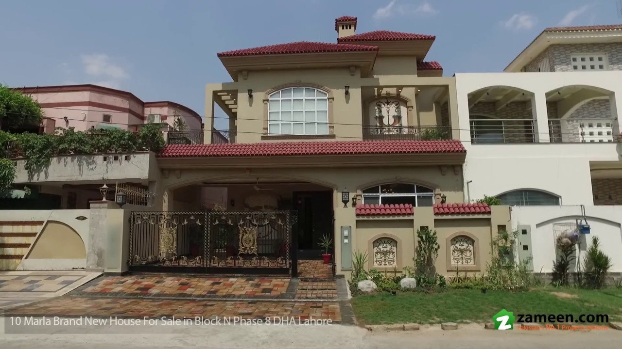 10 MARLA SPANISH DESIGN BEAUTIFUL BUNGALOW IS AVAILABLE FOR SALE IN AIR AVENUE LAHORE