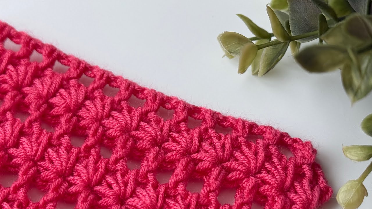 A new way to crochet. Oh my gosh this is so beautiful and easy to follow. Crochet.