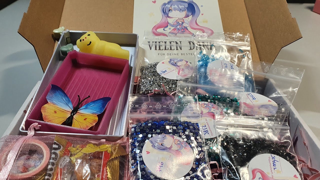 Unboxing Pichu-moon-art 🥰
