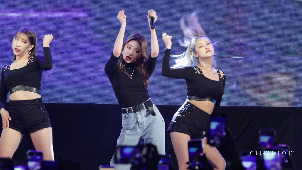 191010[4K]우석대학교 축제 #ChungHa #청하 -#Snapping+#GottaGo+#RollerCoaster+#WDYK+#BangBang[Full Ver]가로캠