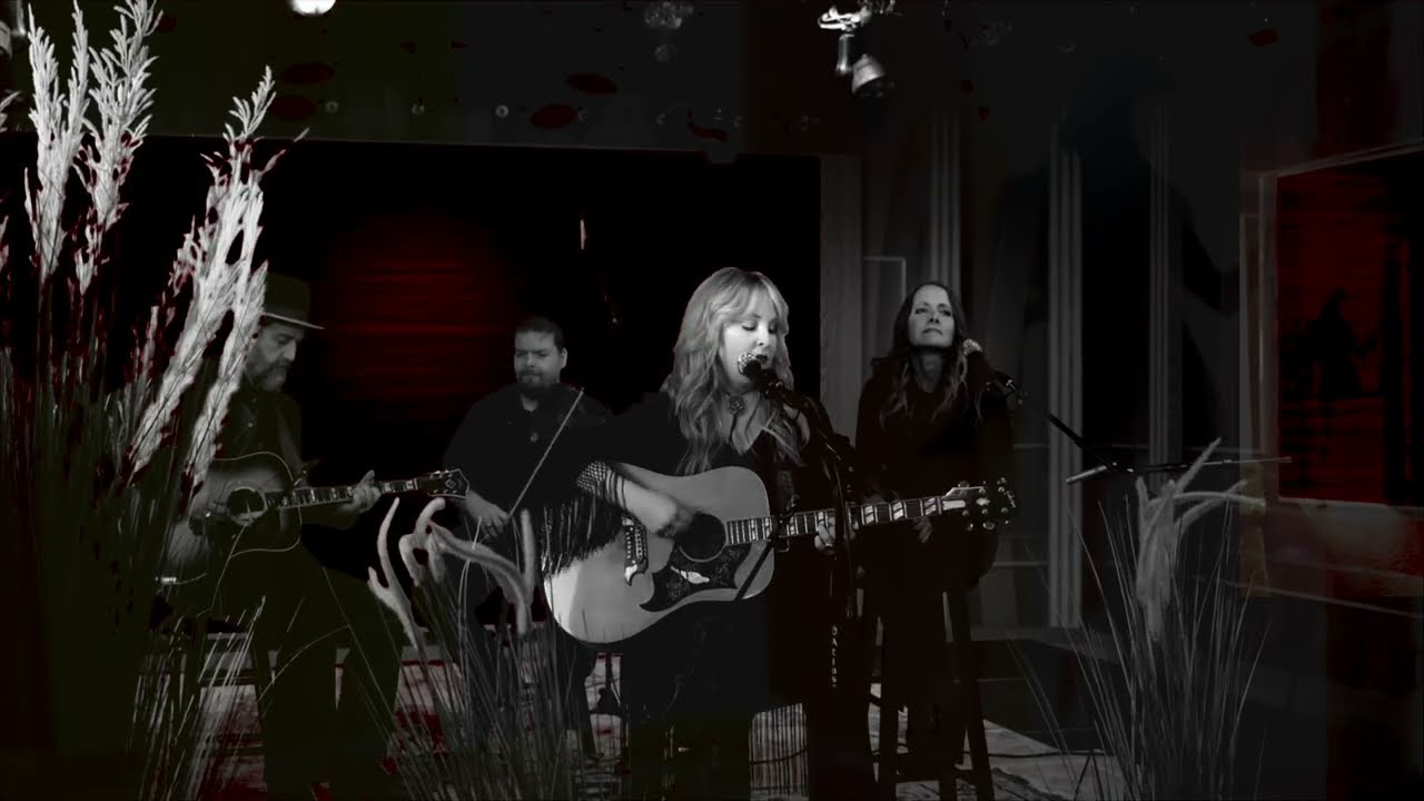 Sunny Sweeney - Find It Where I Can (The Acoustic Sessions)