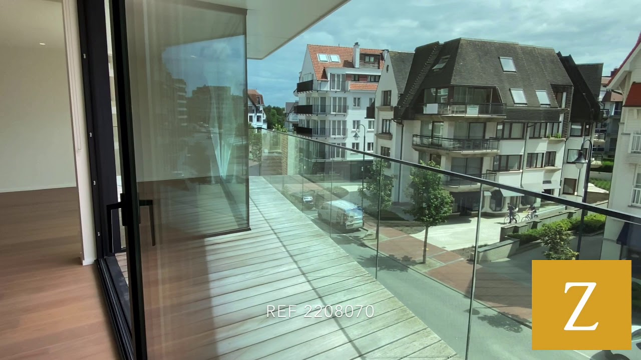 Te koop: uitzonderlijk breed appartement met mooi uitzicht op de Kustlaan in Knokke-Het Zoute