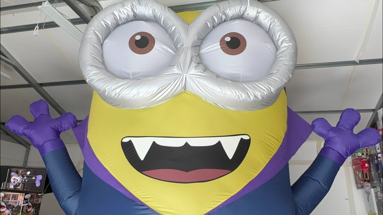 Gemmy 2025 12ft inflatable minion