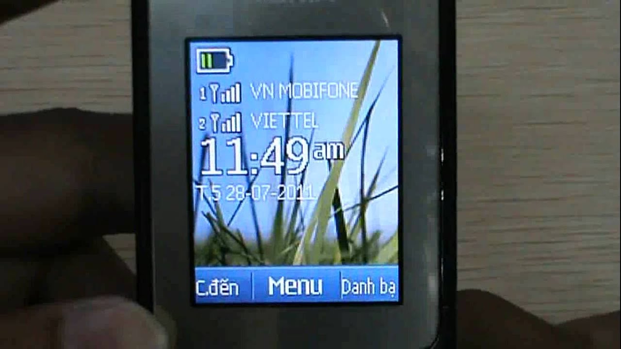 Nokia C2-00 : Tháo và Lắp SIM nóng