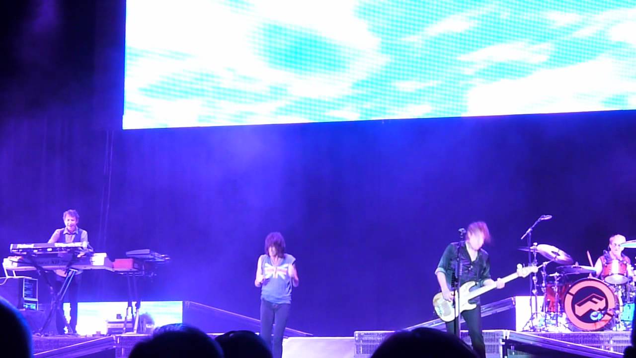 I want to know what love is - Foreigner live at Wembley Arena - 06.04.11