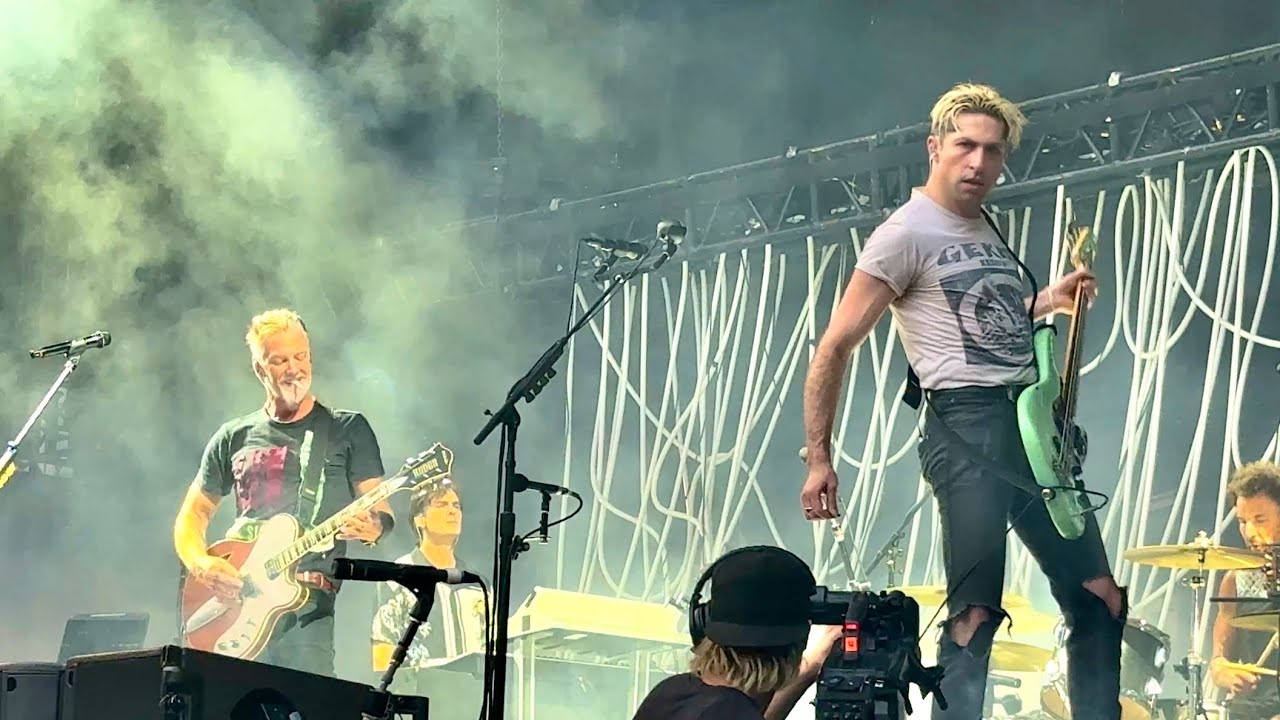Queens of the Stone Age &ldquo;Song For The Dead&rdquo; live @ Soldier Field Chicago 08.08.2026!