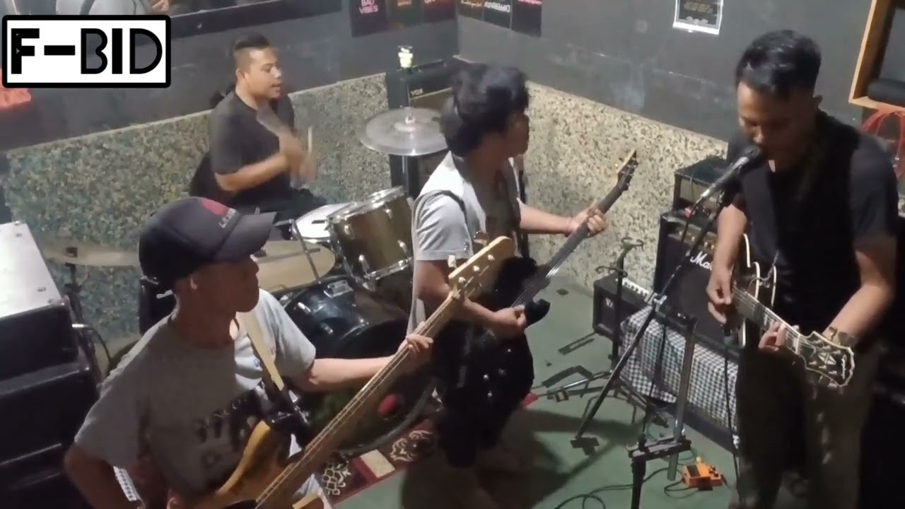 F-BID - Pergi, Hilang, dan Lupakan (Latihan) | D'Panic Studio