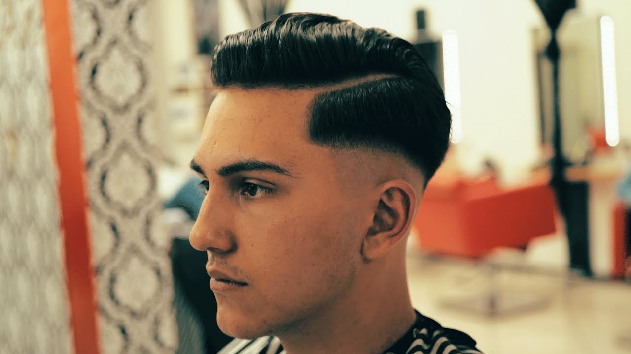SKIN FADE SIDE PART HAIRCUT STYLE 2022