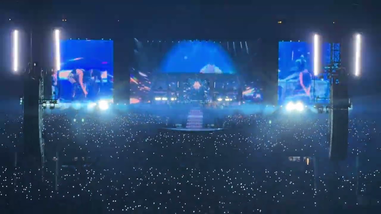 Lady Gaga - Born this way - LIVE in Melbourne- the Mayhem ball tour - 5 Dec 2025