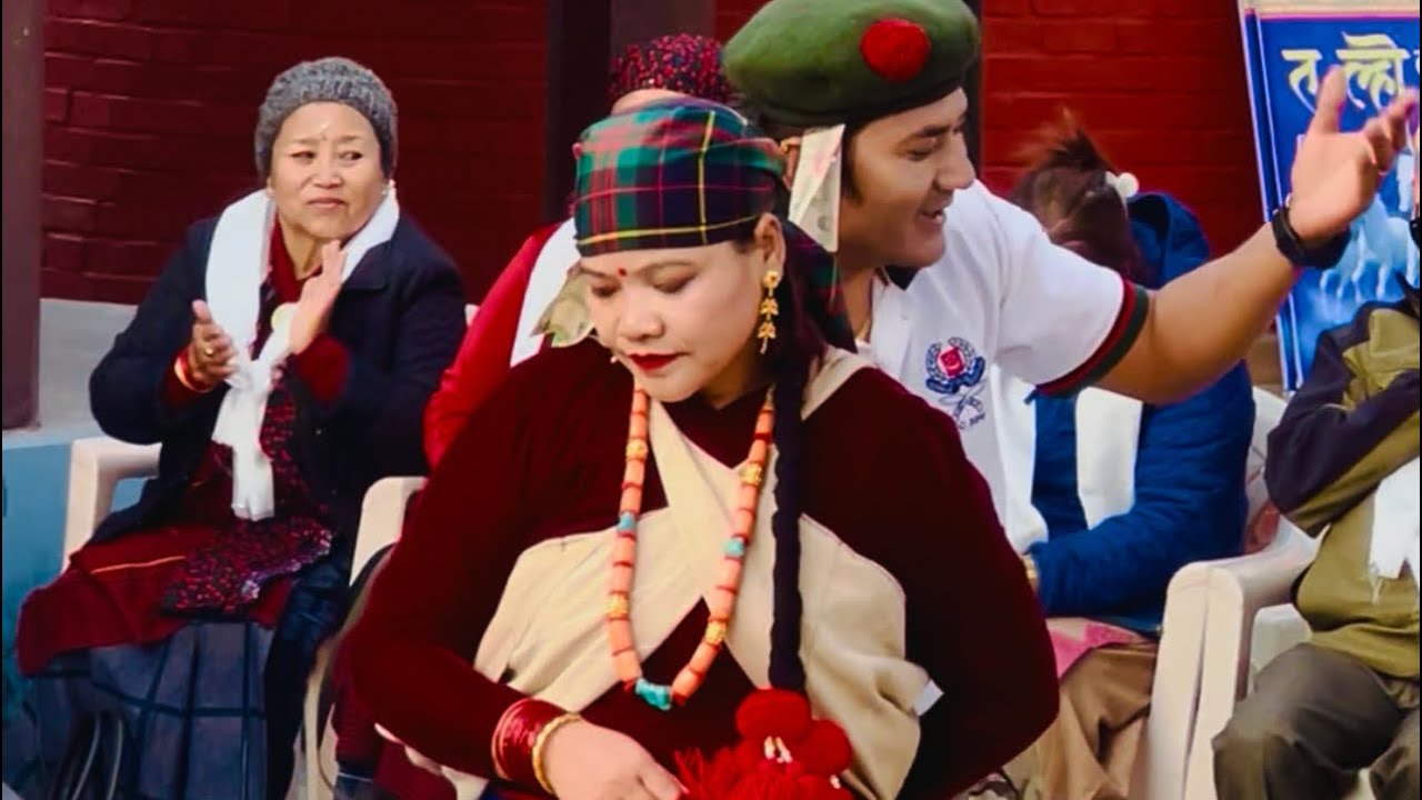 Lanchau bhane laijau hajur thetar cover dance by Ashis tamu/gauri tamusyo 