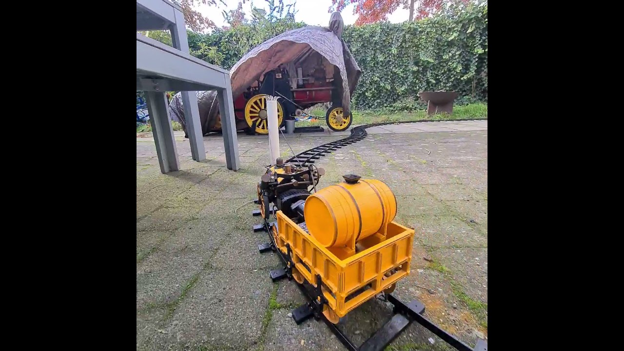 Steaming up the Hornby G100 Stephenson's Rocket