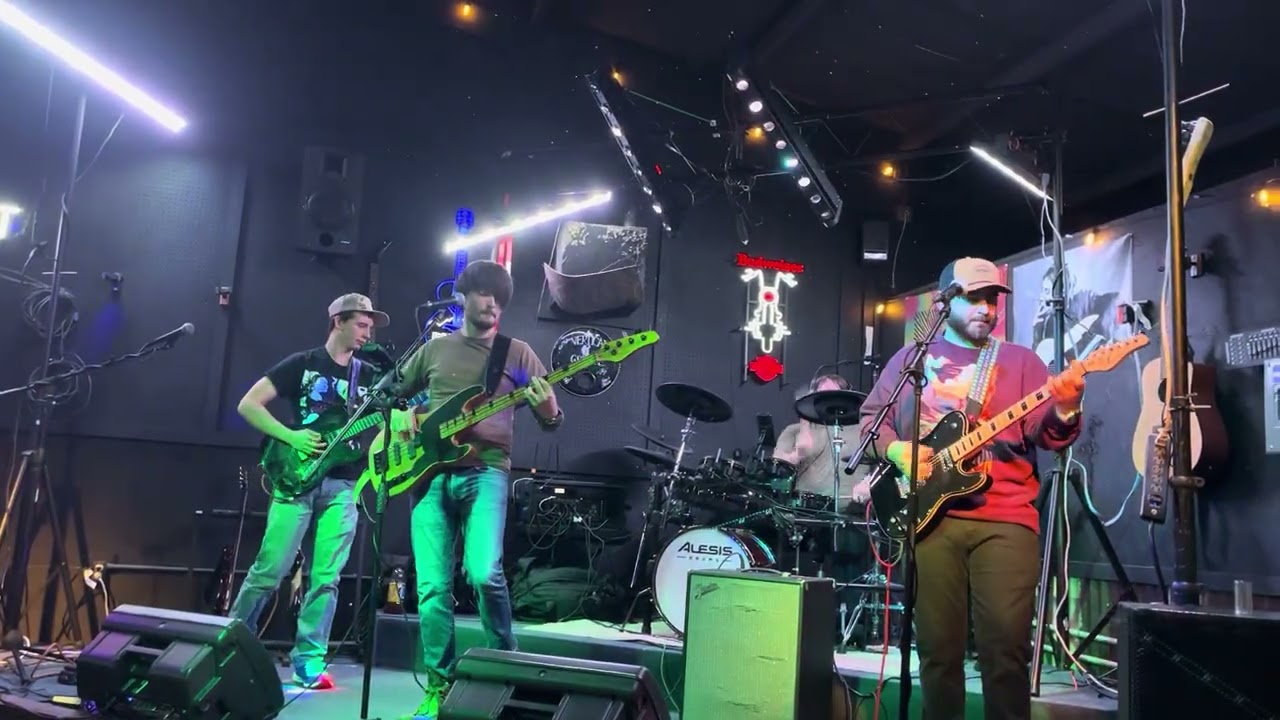 “Rocking With You” (original) - Dreadful Day Live @ 22 Lounge Bar &Grill 
