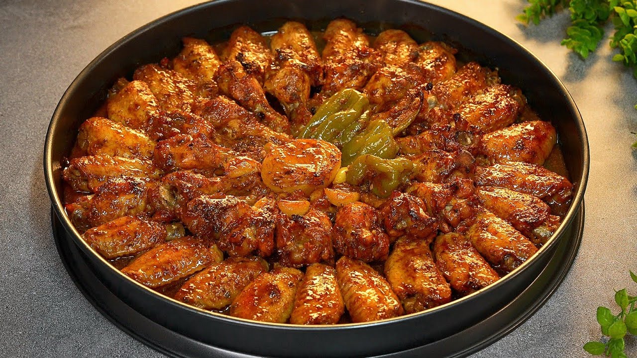 الاكثر طلبا 🌶صينية أجنحة دجاج ملبس مع بطاطس ويدجز 😋 أكلة سهلة وسريعة واقتصادية