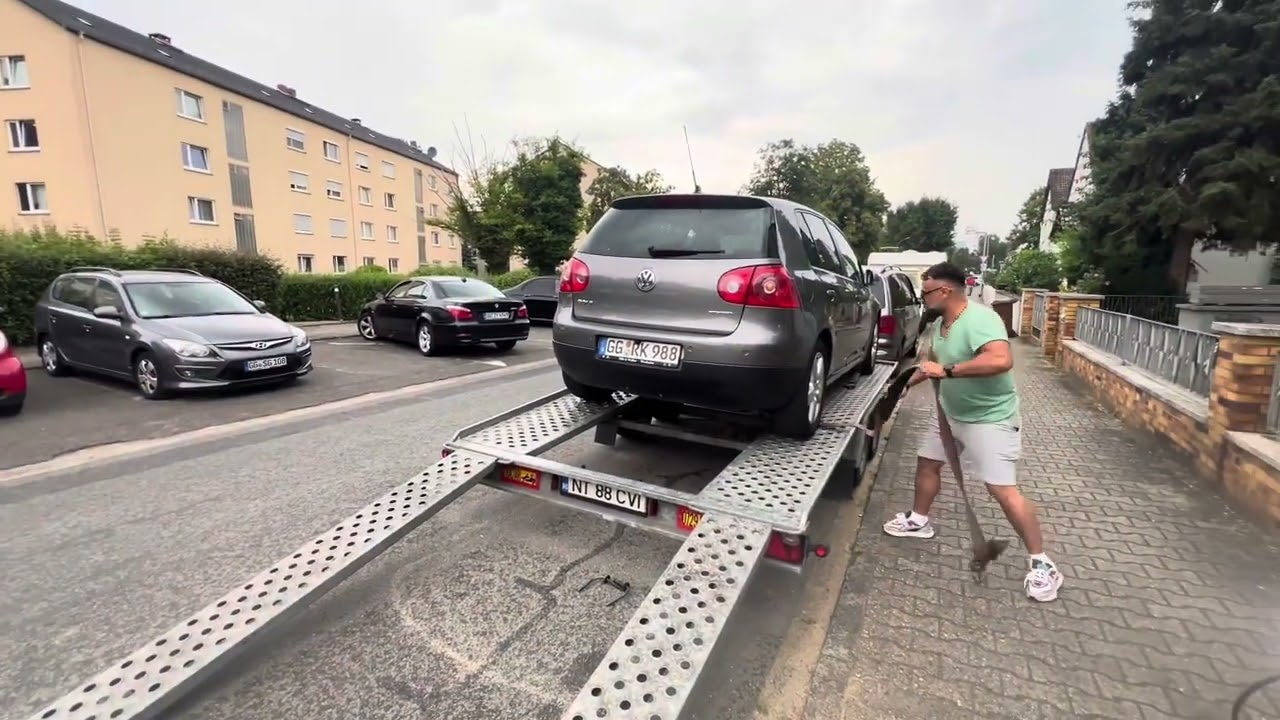 Toswagen Golf 5 Satildi