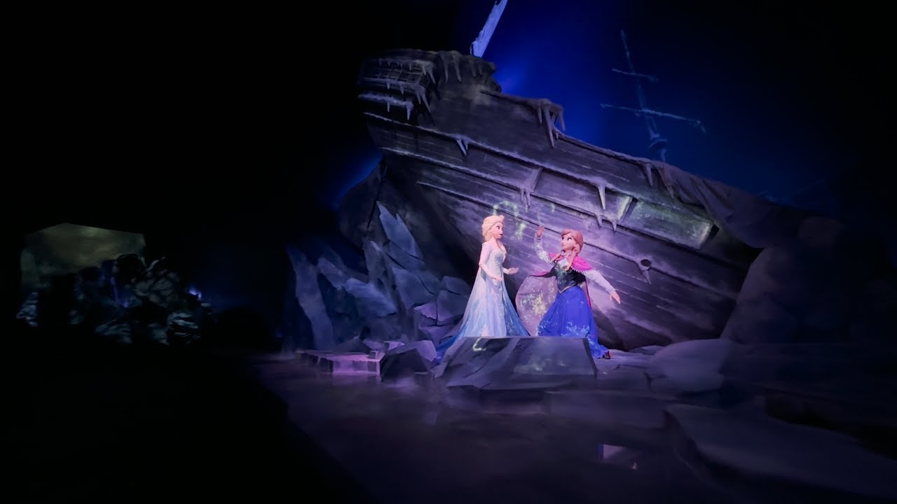 ❄️ Anna and Elsa's Frozen Journey - 4K Full Ride POV + Queue | Tokyo DisneySea 12.04.2024