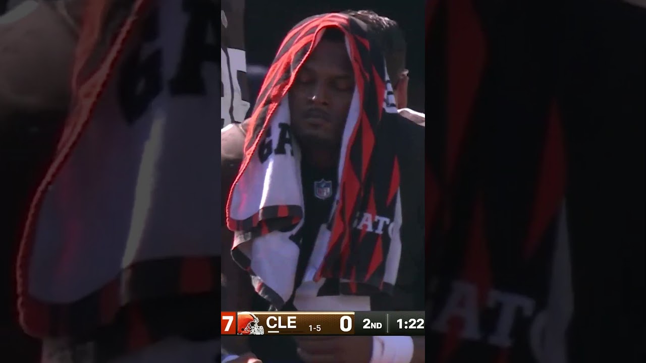 Deshaun Watson carted off after non-contact lower leg injury #shorts