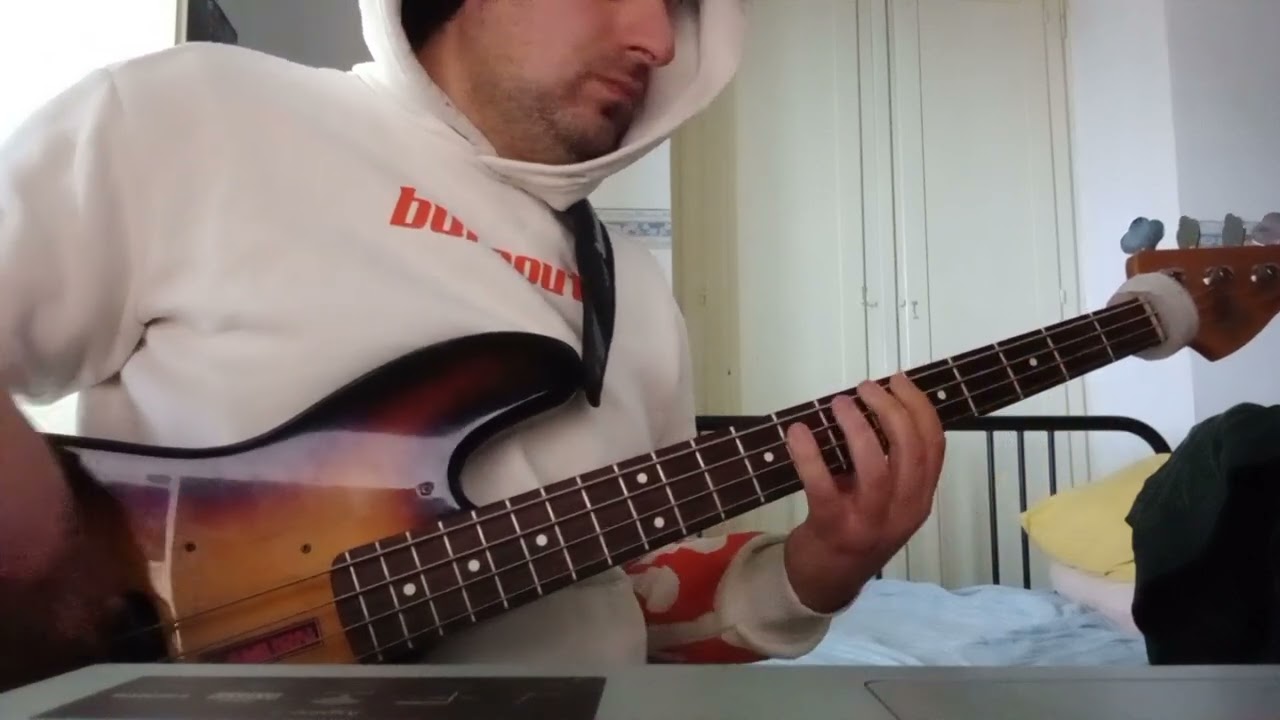 Past day-the distant past, bass cover by Nicola Corvino