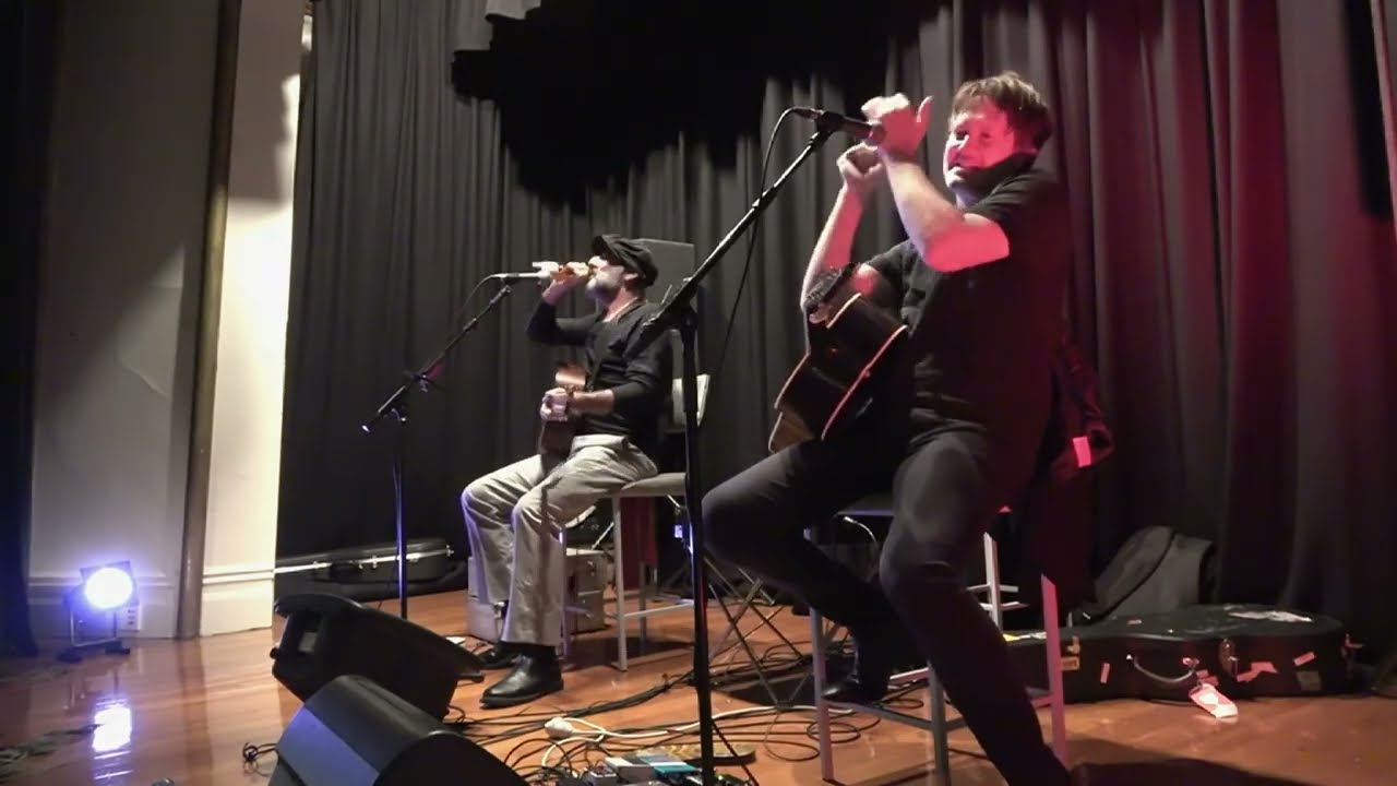 Danny Spencer & Damon Stone - &ldquo;To Her Door&rdquo; (Paul Kelly) &ndash; Stratford, VIC, AUST