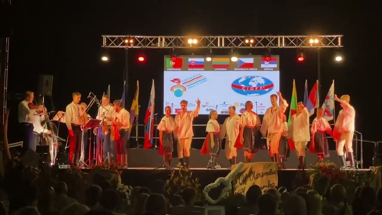 FS Cifra - Zbojné