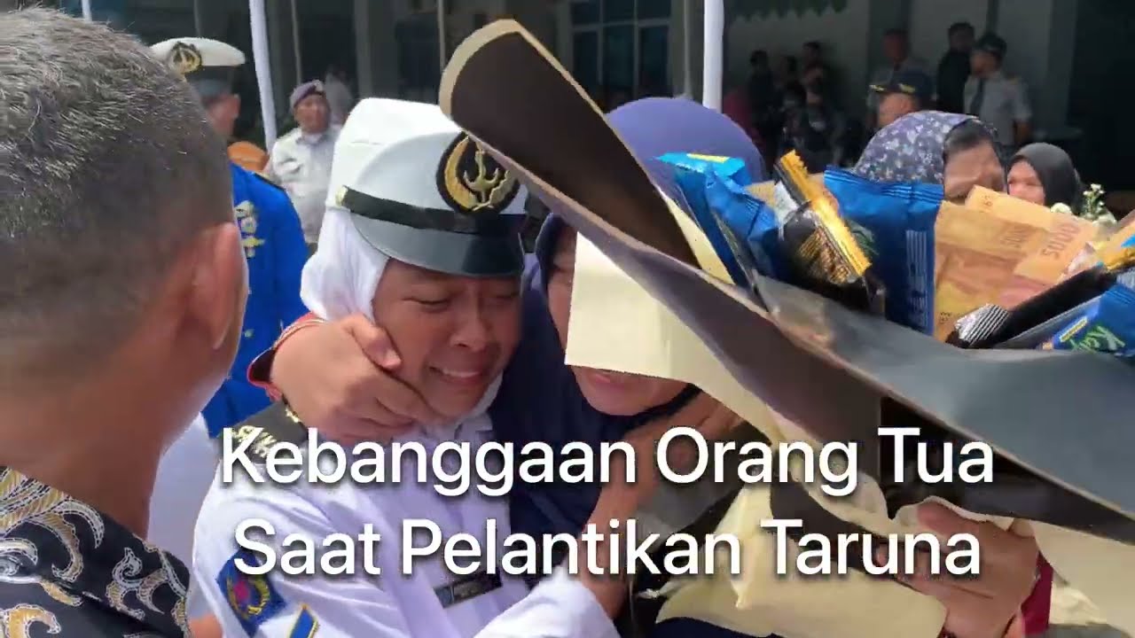 Pelantikan taruna SMKN 1 Mundu / STMPL yang di banggakan oleh orang tua